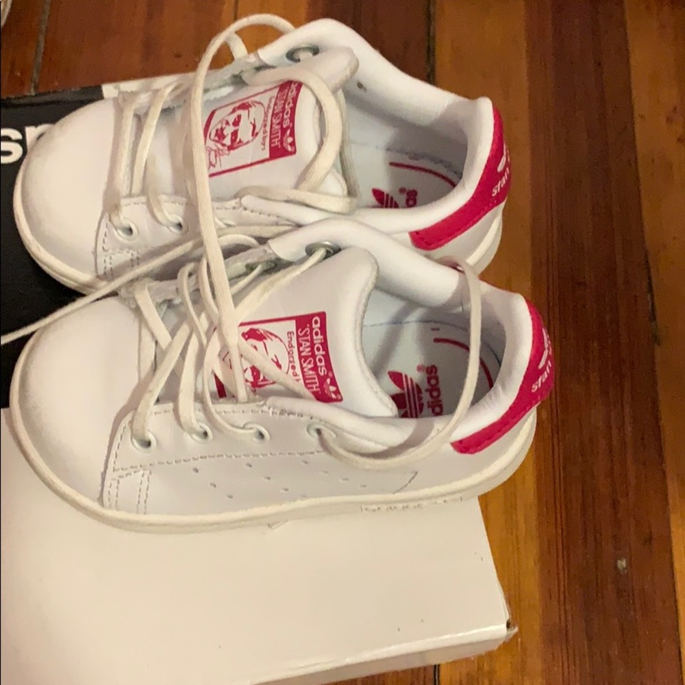 Sneakers - Picture 2 of 3